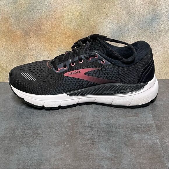 Brooks Addiction GTS 15 Women's Black Narrow Running Shoes Size 7.5 (2A) - Picture 12 of 16